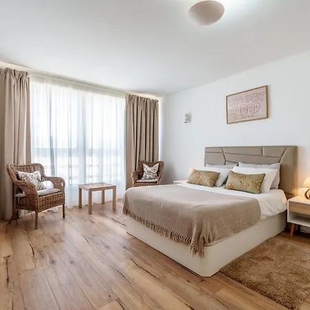 דירה Casa Lume Stylish With Pool In *
