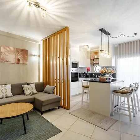Casa Lume Stylish With Pool In * אלבופיירה