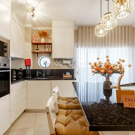 Casa Lume Stylish With Pool In דירה