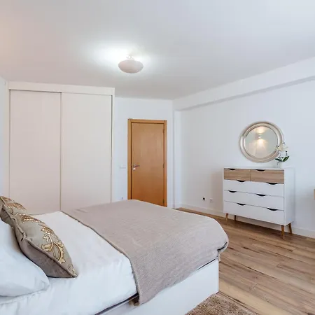 Casa Lume Stylish With Pool In *